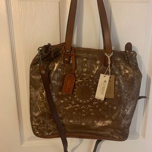 Old Trend Stars Align Crossbody Gold Metallic